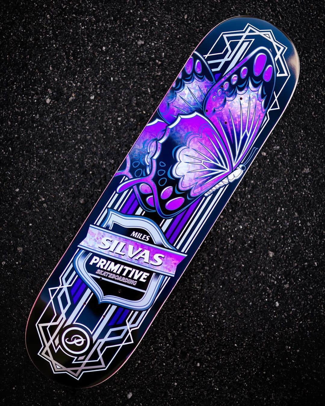 ポール・ロドリゲスさんのインスタグラム写真 - (ポール・ロドリゲスInstagram)「@milessilvas Butterfly Pro deck available now in shops and at primitiveskate.com. @primitiveskate」9月19日 9時51分 - prod