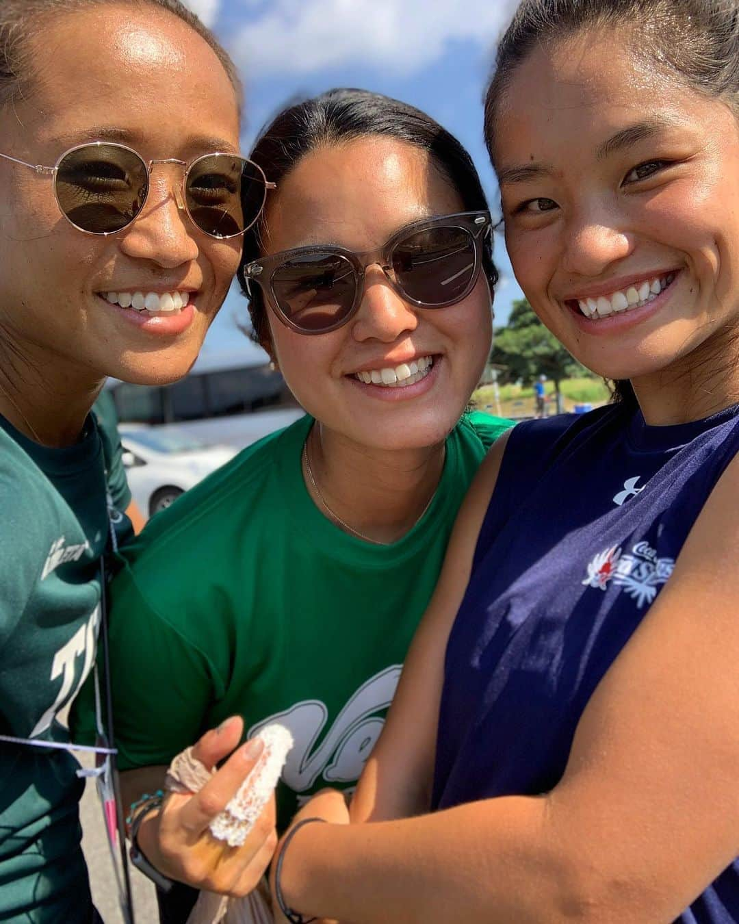 及川栞さんのインスタグラム写真 - (及川栞Instagram)「. With my crazy and sweetie little sisters😘🎈🎈🎈 #hockey#friends#mates#funny#sweaty#lovely#summer#memory#seeyousoon」9月19日 10時16分 - shihori.3