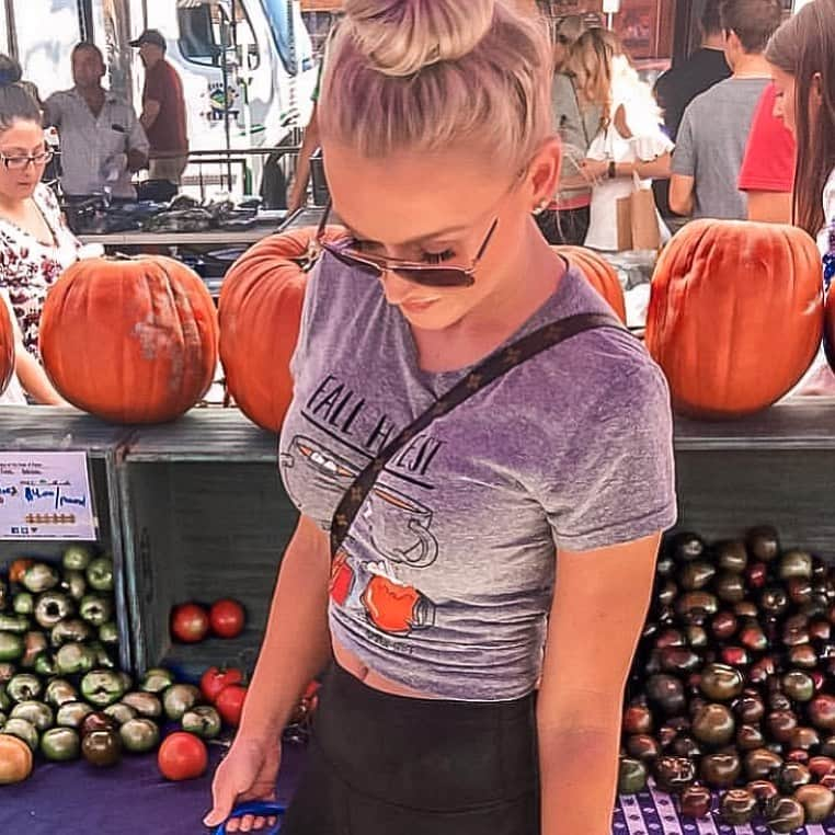 ブレア・オニールさんのインスタグラム写真 - (ブレア・オニールInstagram)「🍁🎃 🍂🎃🍁」9月19日 10時56分 - blaironealgolf