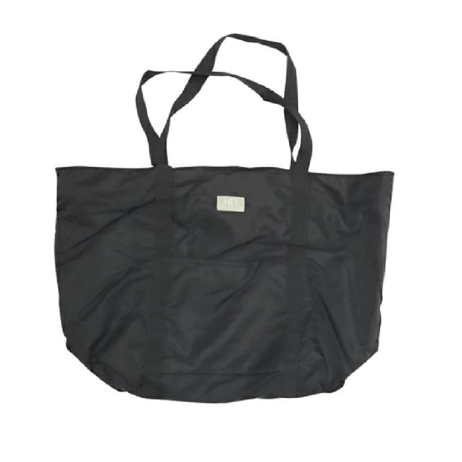 MEI(メイ) のインスタグラム：「•﻿ •﻿ ▶MESH TOTEBAG◀ ﻿ ﻿検索🔍mei-000-192015  お出かけや旅行にぴったりなトートバッグ☆ ポリエステルの生地なので 折り畳めてサブバッグにも最適です◎  MEIのアイテムは全品﻿ 送料無料🚚🚚﻿ ﻿  #mei #mei_bag #meibag #bag #fes #camp#event #バッグ #フェス #キャンプ #公園 #shoping #chillout #picnic #ピクニック#outdoor  #アウトドア#登山#メンズライク#トートバッグ#エコバッグ」