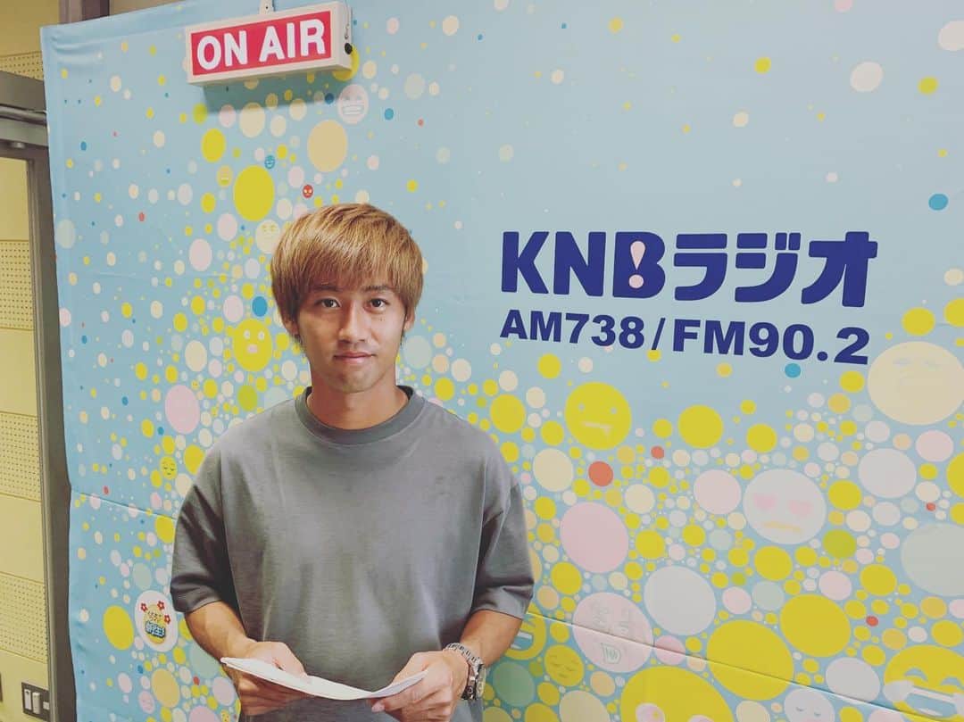 花井聖さんのインスタグラム写真 - (花井聖Instagram)「脇汗ハンパなかった。 #KNBラジオ」9月19日 20時51分 - sho___1110