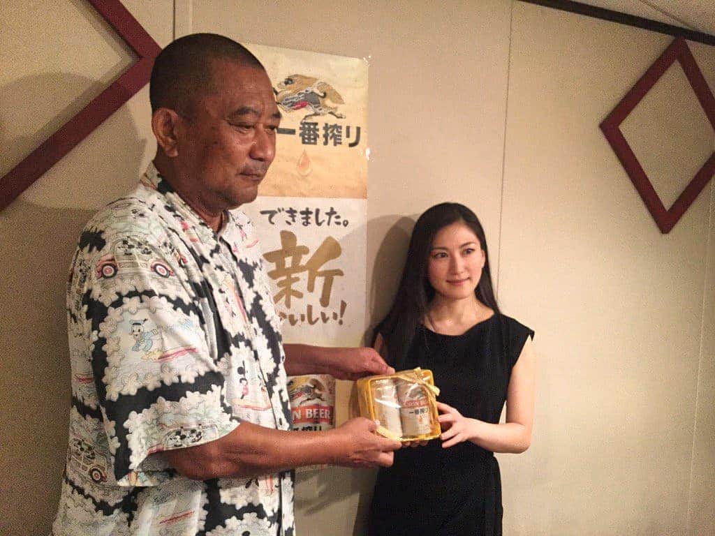 のインスタグラム：「. Radio with Mr. Bro.Tom sponser by Japanese Beer ''Kirin'' . 明日9月20日(金)18:00-19:00 Nack5「One More PINT！」 でブラザートムさんとお話！ぜひお聞きください📻」