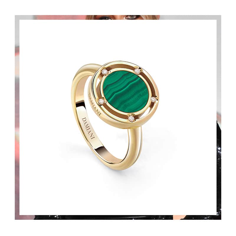 ダミアーニさんのインスタグラム写真 - (ダミアーニInstagram)「The vibrant juxtaposition of jetblack onyx, diamonds and pink gold of #DamianiDSide ring is the perfect add-on to @veronicaferraro eye-catching look.  With white mother of pearl and green malachite: which #DamianiDSide ring will steal your heart? Swipe left to discover more.  #Damiani #DamianiJewels」9月19日 21時30分 - damianiofficial