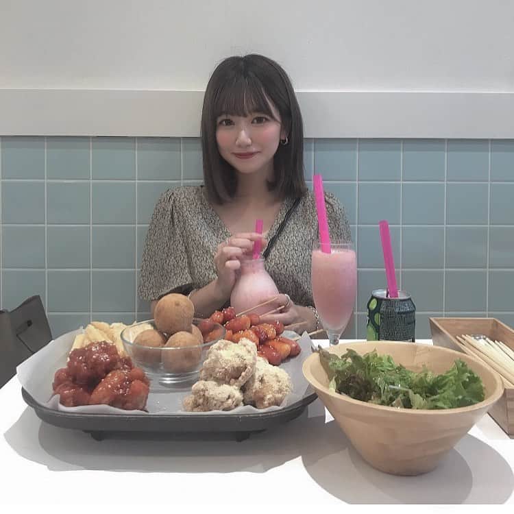 岡元優香のグルメインスタ