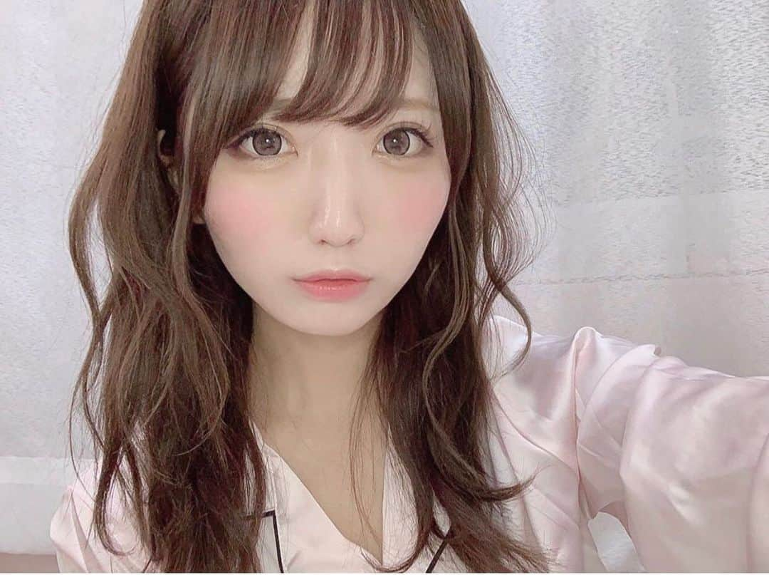 天使と女神のハーフさんのインスタグラム写真 - (天使と女神のハーフInstagram)「今回ご紹介させて頂くのは…🤩 ﻿﻿. . 柳田なつみさん《 @nachu_nemu 》です❣ . . 小動物のようなキュートさにキュン❤️ . . 柳田なつみさん《 @nachu_nemu 》 素敵な投稿ありがとうございました💋﻿﻿ ﻿﻿ . まだまだ柳田なつみさんのインスタには﻿﻿ たくさん素敵な投稿ございます！ ﻿ . . ぜひ、覗いてみてください 💁🏽‍♀️❤️ ﻿﻿ ﻿﻿ ﻿﻿ . ☆★☆★☆★☆★☆★☆★☆★☆★﻿﻿ ﻿﻿ . 名前の通り﻿﻿ 天使と女神のハーフのような﻿﻿ 美しさをもつ女性を﻿﻿ 沢山ご紹介していきます 🥰❤ . ️﻿﻿ ﻿﻿ 掲載ご希望の方は﻿﻿ ﻿﻿ @tenshi_to_megami と #天使と女神のハーフ ﻿﻿ ﻿﻿ をタグ付けしてください 💁‍♀️💞 ﻿﻿ ﻿﻿ . ★☆★☆★☆★☆★☆★☆★☆★☆ . . ﻿﻿ ﻿﻿ #美人 #美女 #美肌 #かわいい﻿﻿ #モデル #コスメ  #ファッション﻿﻿ #女子力  #美意識 #美意識向上 ﻿﻿ #ブランド #ヘアカラー #スタイル﻿﻿ #お灑落さんと繋がりたい ﻿﻿ #ロングヘア #前髪 #ヘアスタイル ﻿﻿ #タピオカ #寫真 #フォローバック ﻿﻿ #カメラ女子 #セルフィー ﻿﻿ #カメラ好きな人と繋がりたい ﻿﻿ #bayflow #サロモ #サロンモデル﻿ #美容 #ダイエット #アパレル」9月19日 14時17分 - tenshi_to_megami