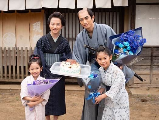 町田啓太さんのインスタグラム写真 - (町田啓太Instagram)「ドラマ「螢草 菜々の剣」 ご視聴ありがとうございました✨  素敵な共演者のみなさんとスタッフの方々のおかげで思いっきり挑戦することができました。 より時代劇が好きになれた作品、熱が上がりました。本当に感謝です。  #螢草 #清原果耶 さん #山下心煌 くん #田中乃愛 ちゃん」9月19日 15時27分 - keita_machida_official