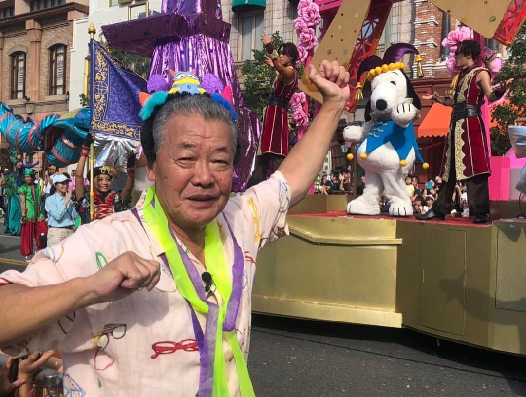朝日放送「おはよう朝日土曜日です」さんのインスタグラム写真 - (朝日放送「おはよう朝日土曜日です」Instagram)「ハロウィン一色🎃 ふくもっさんUSJ初体験👻 #おは土#おはよう朝日土曜日です #八塚彩美 #ハッピーやっぴー #ふくもっ散歩 #USJ #世界の盗塁王 #福本豊 #71歳 #USJ初体験 #9月21日放送」9月19日 15時37分 - ohado6ch