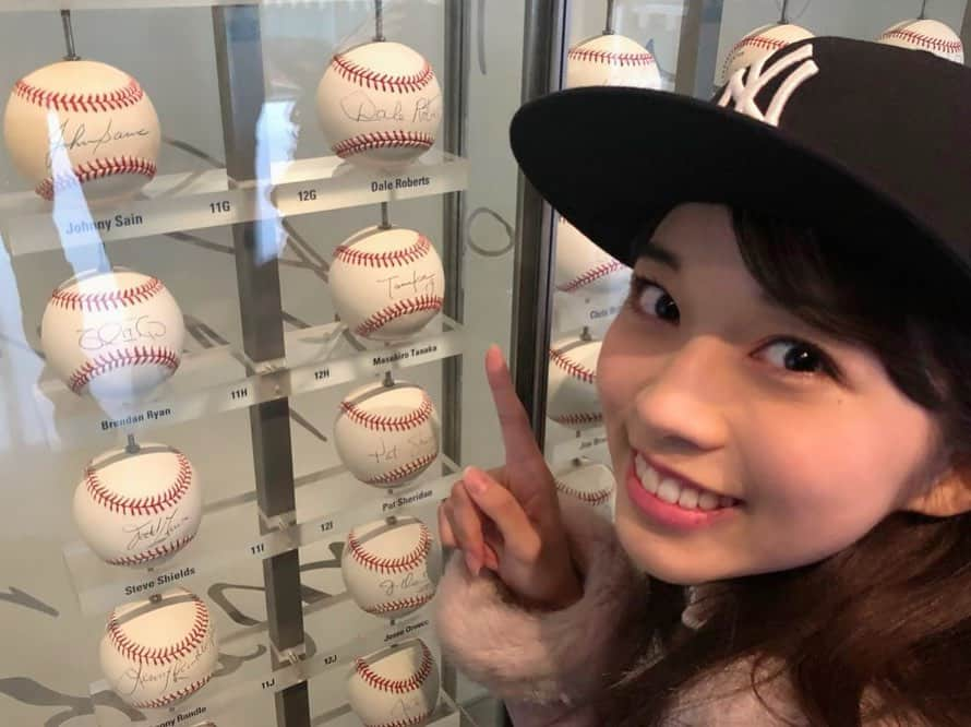 牧野真莉愛さんのインスタグラム写真 - (牧野真莉愛Instagram)「♡ ♡ ⚾️MLBはBS1⚾️ ヤンキース戦中継見ました❣️今朝 ヤンキースミュージアム💖まりあも行きました❣️❣️ ・ 田中将大投手先発予定✨ 明日の試合まりあとっても楽しみです❣️❣️❣️ ・ ブログも見てね🐰 ♡ ♡  #NewYorkYankees #田中将大 投手 #Judge ❤ #AaronJudge #MLB #NHKBS1 さん #モーニング娘19 #morningmusume19」9月19日 21時55分 - maria_makino.official