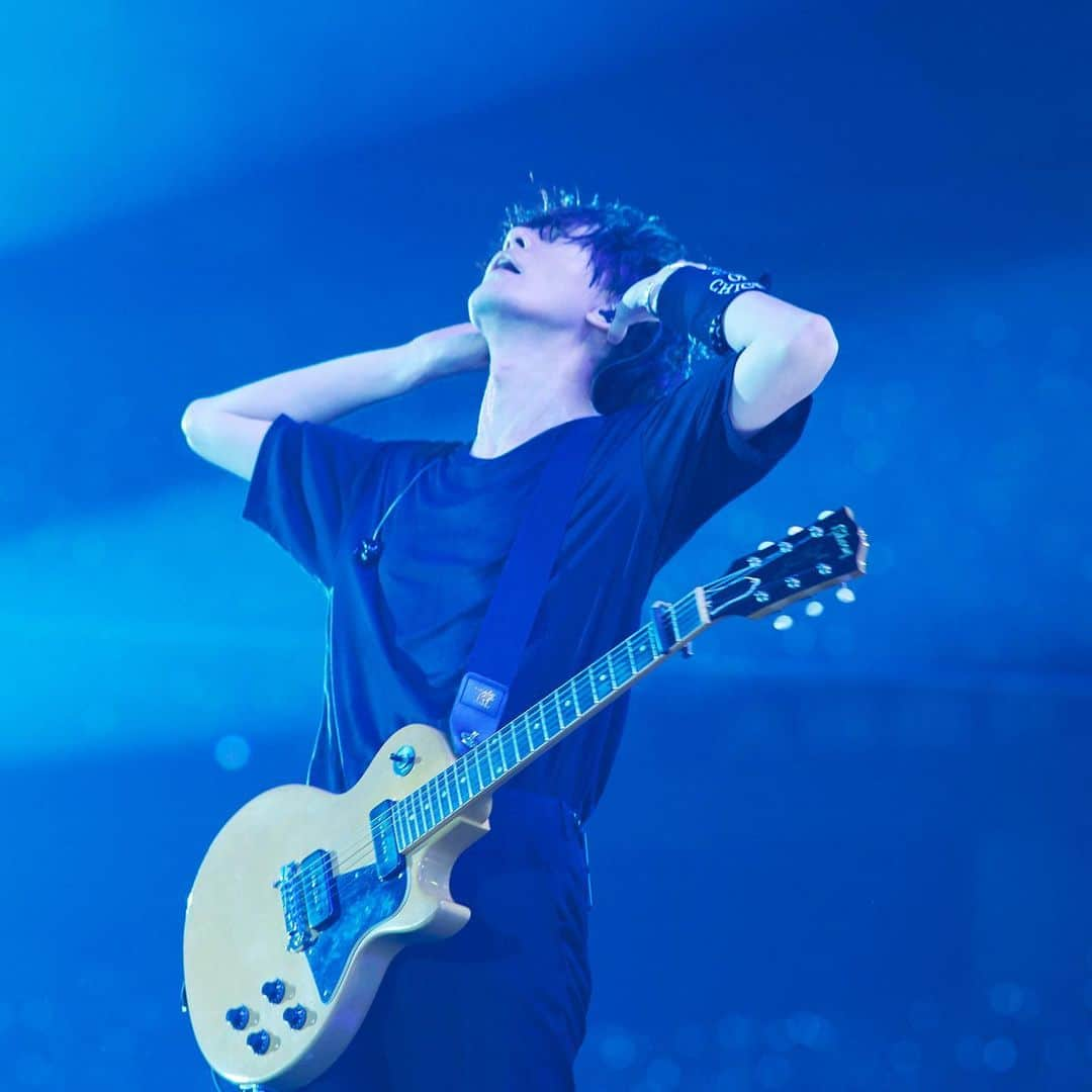 BUMP OF CHICKENさんのインスタグラム写真 - (BUMP OF CHICKENInstagram)「#BUMPOFCHICKEN TOUR 2019 #auroraark at KYOCERA DOME OSAKA Photo by @yoshiharuota」9月19日 21時58分 - bumpofchickenofficial