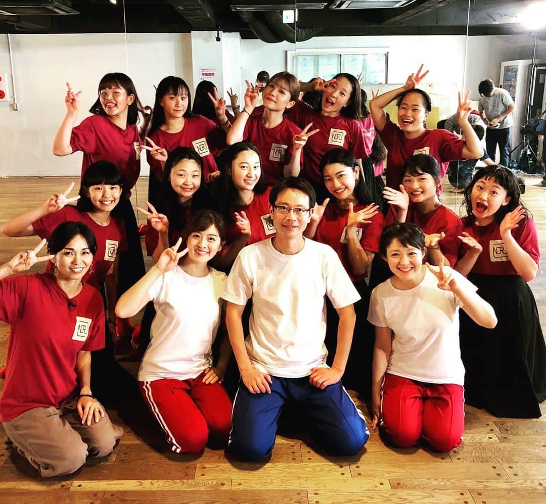 中村秀香のインスタグラム：「今朝の #すまたん では .  10/12(土)大阪城ホール🏯で開催される「#関西やってみなはれ博覧会」まであと3週間ということで… .  世界一のダンスチーム"N'ism"とコラボをする事になった、我々3人の進捗状況等が放送されました🌟 .  残された時間の中、精一杯頑張ります！！🔥」