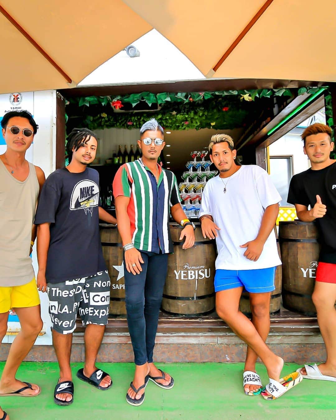 Naoki Kiriiのインスタグラム：「. SeA ISLAND Thanks!! . #beach #seaisland #bro #内海 #海の家 #シーアイランド #大人の夏休み」