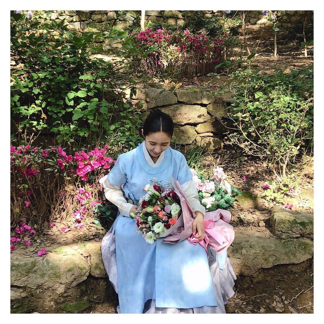 シン・セギョンのインスタグラム：「마지막 촬영😮 감사합니다 사랑합니다❣️」