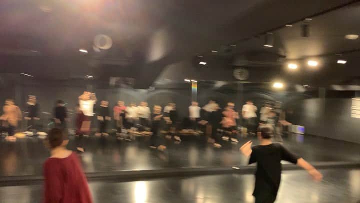 のインスタグラム：「黒須洋嗣 JAZZ CLASS 2019.Sep.19th @danceworks_jpn  @xross  #sirup #rain #dance #jazzdance #tokyo #japan」