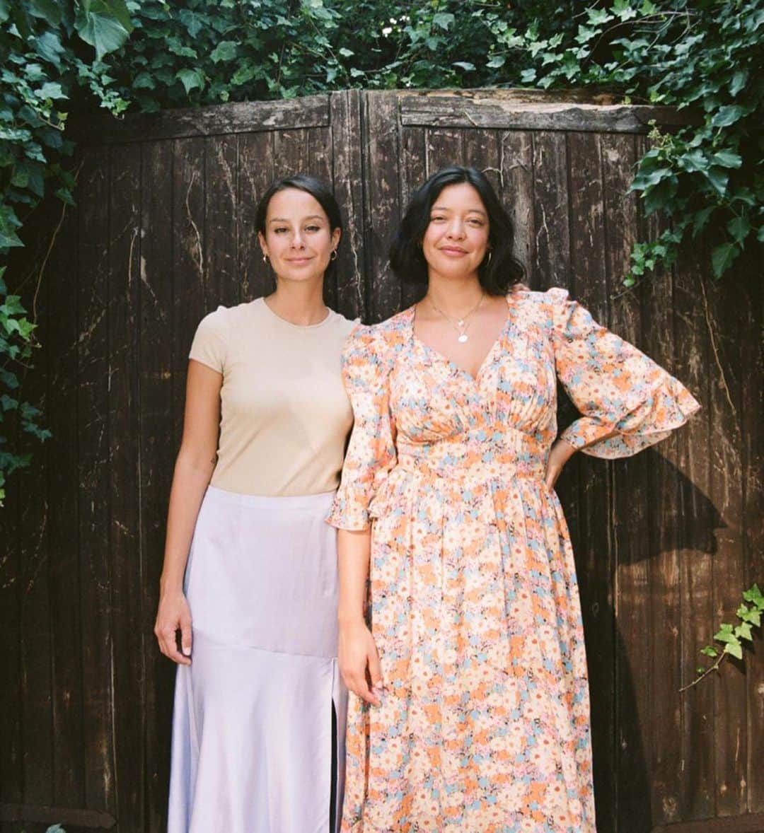 ナオミ・シマダのインスタグラム：「OUR BABY #MIXEDFEELINGSBOOK IS OUT TODAY! we did it @sarah_raphael! words by us in @vogue (link in my stories) & our grown up author’s portrait by angel @sirius.film ~ available now wherever you buy your books 🌸」