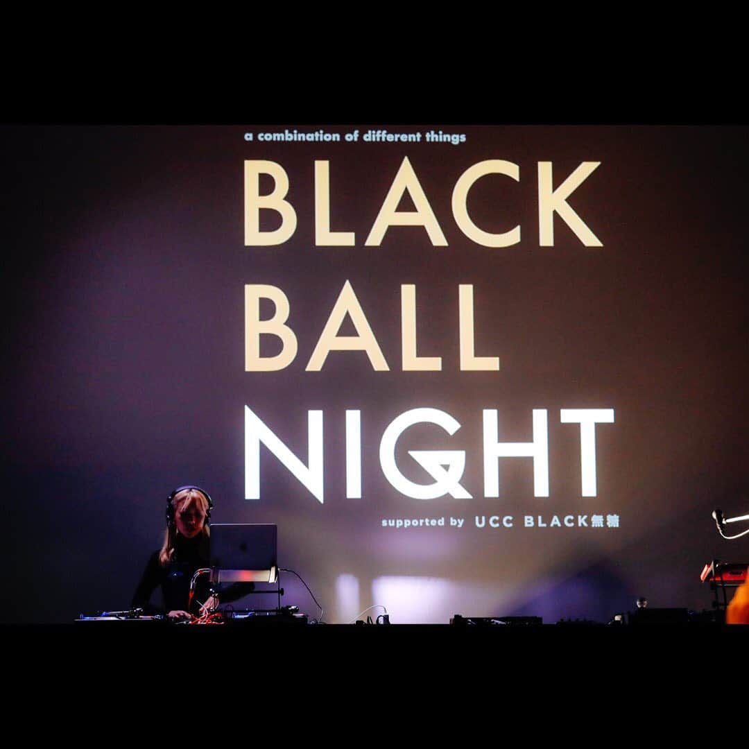 SPACE SHOWER TVさんのインスタグラム写真 - (SPACE SHOWER TVInstagram)「﻿ 【EVENT】﻿ 「BLACK BALL NIGHT supported by UCC BLACK無糖」﻿ ﻿ ◆DAY ﻿ 2019.09.18(WED)﻿ ＠WWW X﻿ ﻿ ◆ARTIST ﻿ DJ SARASA﻿ ﻿ ◆PHOTO﻿ 関口佳代﻿ ﻿ #DJSARASA #ブラック無糖 #ブラックボール #スペシャ #マジックアワー」9月19日 19時02分 - spaceshower