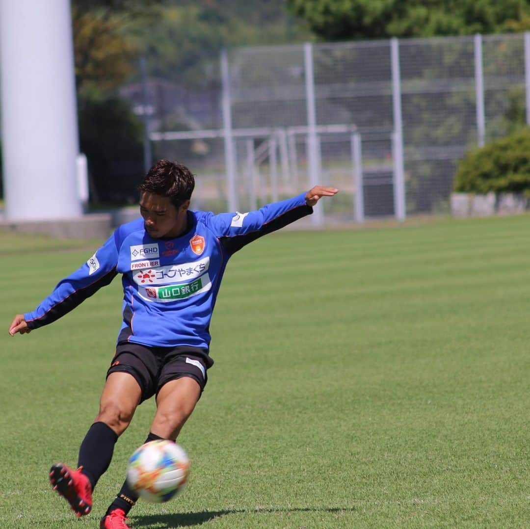 レノファ山口FCさんのインスタグラム写真 - (レノファ山口FCInstagram)「9月19日 トレーニング #レノファ山口  #renofa #前貴之 #山下敬大 #川井歩 #田中パウロ淳一 #吉満大介 #池上丈二 #佐々木匠 #高井和馬」9月19日 19時57分 - renofa_yamaguchi