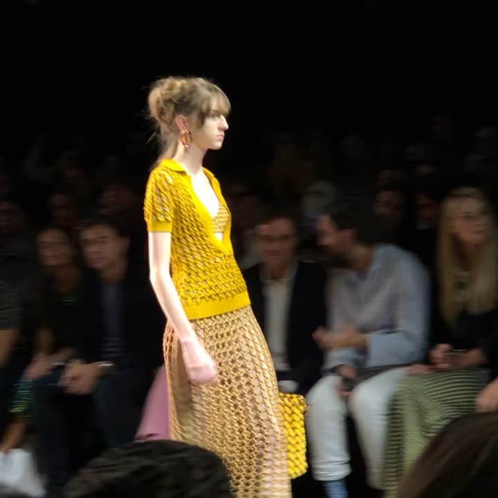 稲木ジョージのインスタグラム：「60s summer knit vibes @fendi」