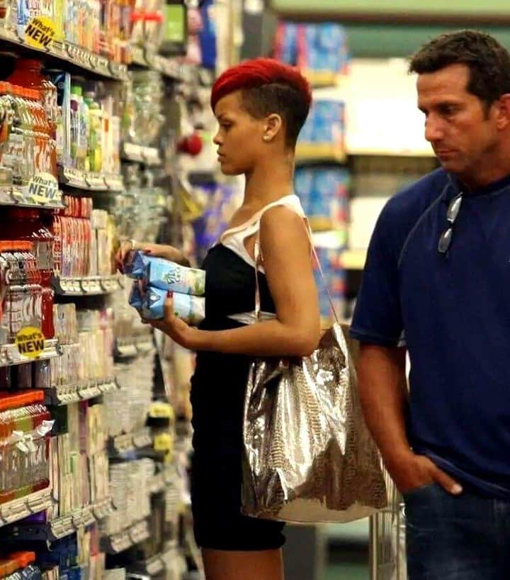 Vita Coco Coconut Waterのインスタグラム：「#tbt Ri Ri stocking up」