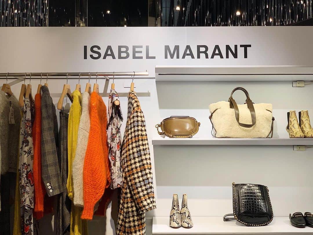 ISETAN PARK netさんのインスタグラム写真 - (ISETAN PARK netInstagram)「＜イザベル マラン＞﻿ 2019秋冬コレクション ポップアップ。﻿ 毎シーズン大人気のトートバッグも数量限定先行販売✨﻿ ﻿ ＜ISABEL MARANT＞2019FW COLLECTION POP UP﻿ 2019.9.18 wed - 9.24 tue﻿ 伊勢丹新宿店本館3階＝センターパーク/プロモーション﻿ ﻿ @isabelmarant﻿ #isabelmarant #fashion #2019FW #isetan﻿ #イザベルマラン #ファッション #トートバッグ #バッグ #伊勢丹限定 #伊勢丹先行発売 #新宿 #伊勢丹 #新宿伊勢丹 #伊勢丹新宿店」9月19日 22時19分 - isetan_shinjuku