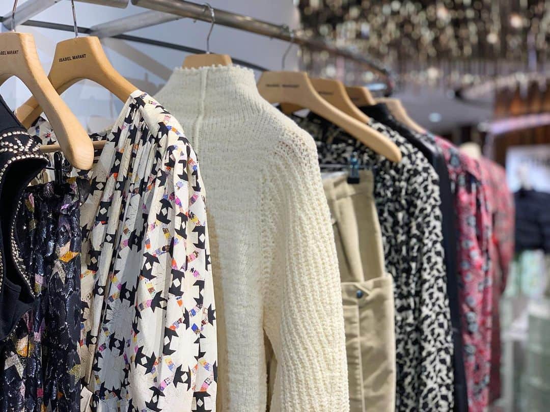 ISETAN PARK netさんのインスタグラム写真 - (ISETAN PARK netInstagram)「＜イザベル マラン＞﻿ 2019秋冬コレクション ポップアップ。﻿ 毎シーズン大人気のトートバッグも数量限定先行販売✨﻿ ﻿ ＜ISABEL MARANT＞2019FW COLLECTION POP UP﻿ 2019.9.18 wed - 9.24 tue﻿ 伊勢丹新宿店本館3階＝センターパーク/プロモーション﻿ ﻿ @isabelmarant﻿ #isabelmarant #fashion #2019FW #isetan﻿ #イザベルマラン #ファッション #トートバッグ #バッグ #伊勢丹限定 #伊勢丹先行発売 #新宿 #伊勢丹 #新宿伊勢丹 #伊勢丹新宿店」9月19日 22時19分 - isetan_shinjuku