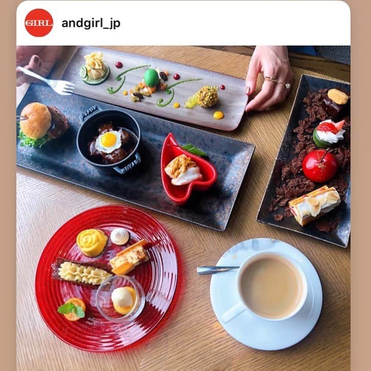 Table 9 TOKYO のインスタグラム：「@andgirl_jp 様ありがとうございます✨  #ハイティー#ホテル最上階#女子会 ————————————————— #tokyo#japan#品川プリンスホテル#接待#グルメ#品川#shinagawa##ホテル#グルメ女子#food#life#旅行#travel#ウェディング#食事会#顔合せ#バー#bar#結婚式らしくない結婚式」