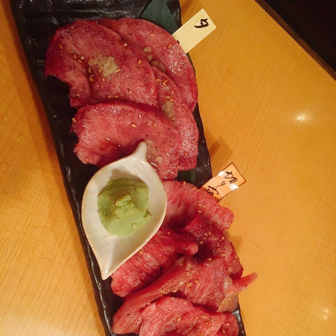 山本愛子さんのインスタグラム写真 - (山本愛子Instagram)「自分のお祝いじゃなくても、お肉をリクエストするスタイル。  #お肉 #お誕生日 #お祝い」9月19日 22時53分 - aikoyade1219