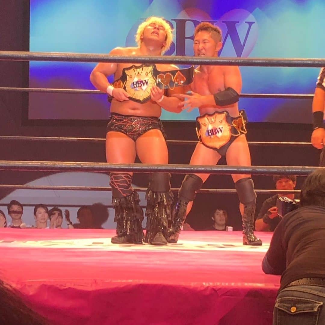 のインスタグラム：「‪ベストボディジャパンプロレス1周年記念大会のダイジェスト。‬ ‪https://youtu.be/AyOFwKXGwxU‬」