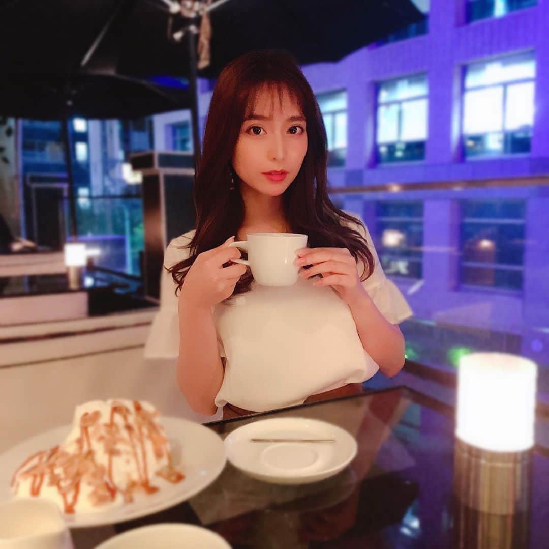 堀尾実咲のインスタグラム：「☕️🍰 #夜カフェ」
