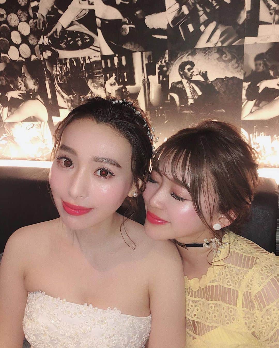 藤川沙弥のインスタグラム：「𝐻𝒶𝓅𝓅𝓎 𝒲𝑒𝒹𝒹𝒾𝓃𝑔𓂃𓂂𓅯﻿ ﻿ 先日、楽しみで仕方なかった﻿ 大好きな @nanase_kubo の結婚式へ💒✨﻿ ﻿ 仕事では尊敬する大先輩。﻿ プライベートでは大好きが止まらない﻿ 大切な友達です💗﻿ ﻿ 七瀬の幸せそうな満面の笑顔が沢山見れて﻿ この日は各所でひたすら泣いてました😭笑﻿ もぅうっとりするくらい綺麗すぎて輝いてて、﻿ あえて、シンプルなウェディングドレスを﻿ 着こなしていて美しかったぁ…🥺❤️﻿ 絶対見たいって話してた、﻿ 七瀬のマーメイドドレス姿も最高。🧜🏻‍♀️✨😍﻿ ﻿ この日は一日中、﻿ 皆が幸せな空気に包まれてたなぁ😌🌷﻿ ﻿ ﻿ 楽しい彼と最高にハッピーな家庭を作ってね💐﻿ 末永くお幸せに😍❤️❤️❤️﻿ ﻿ ﻿ メモに文を書き出してたら、びっくりするくらい﻿ めちゃくちゃ長文になっちゃったから﻿ それはまた個人的に伝えよう🕊📮﻿ ﻿ ﻿」