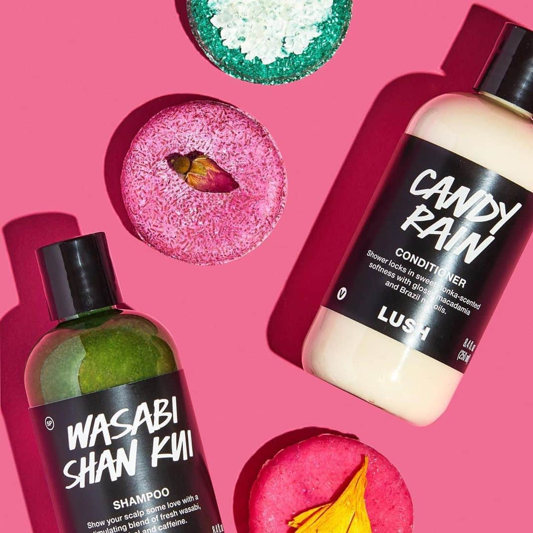 LUSH Cosmeticsさんのインスタグラム写真 - (LUSH CosmeticsInstagram)「You like my hair(care)? Gee thanks, just dropped it. 💁🏻‍♀️⁠⠀ ⁠⠀ Five brand new products are online now: Wasabi Shan Kui Shampoo, Candy Rain Conditioner, Flyway Hair Shampoo Bar, Angel Hair Shampoo Bar, and Coconut Rice Cake Shampoo Bar. ❤️ ⁠⠀ ⁠⠀ Shop the drop via our link in bio. The only question is: which will you cop first? 🤔⁠⠀ *⁠⠀ *⁠⠀ *⁠⠀ *⁠⠀ #new #productlaunch #launch #innovation #hair⁠care ⁠⠀」9月20日 0時11分 - lushcosmetics