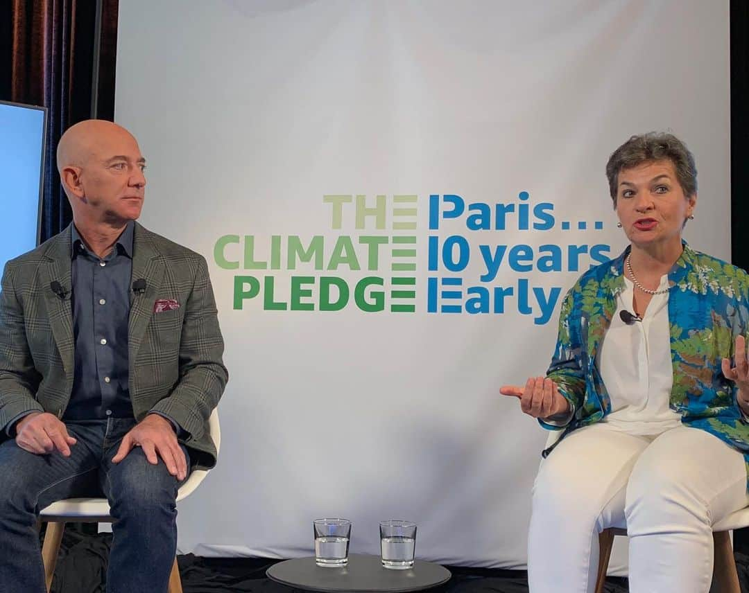 ジェフ・ベゾスさんのインスタグラム写真 - (ジェフ・ベゾスInstagram)「Super excited about The Climate Pledge. Impossible to do this without Christiana Figueres. So grateful to you, Christiana. #ClimatePledge #Paris10YearsEarly」9月20日 0時20分 - jeffbezos