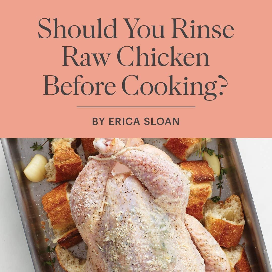 マーサ・スチュワートさんのインスタグラム写真 - (マーサ・スチュワートInstagram)「Rinsing chicken inside and out before cooking has been the norm for many home cooks, a step often called for in recipes and passed down through generations. But is it really necessary? And can it cause more harm than good? Learn more at the link in bio. 👆🏼」9月20日 0時37分 - marthastewart