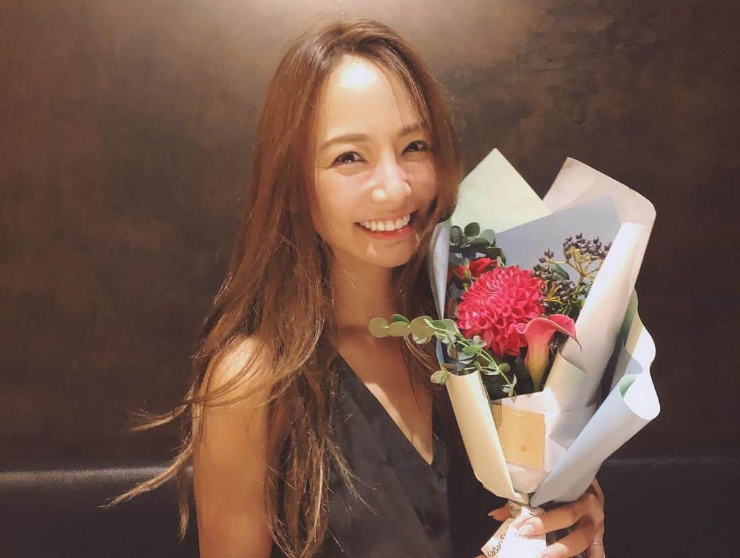 本田麻里絵のグルメインスタ