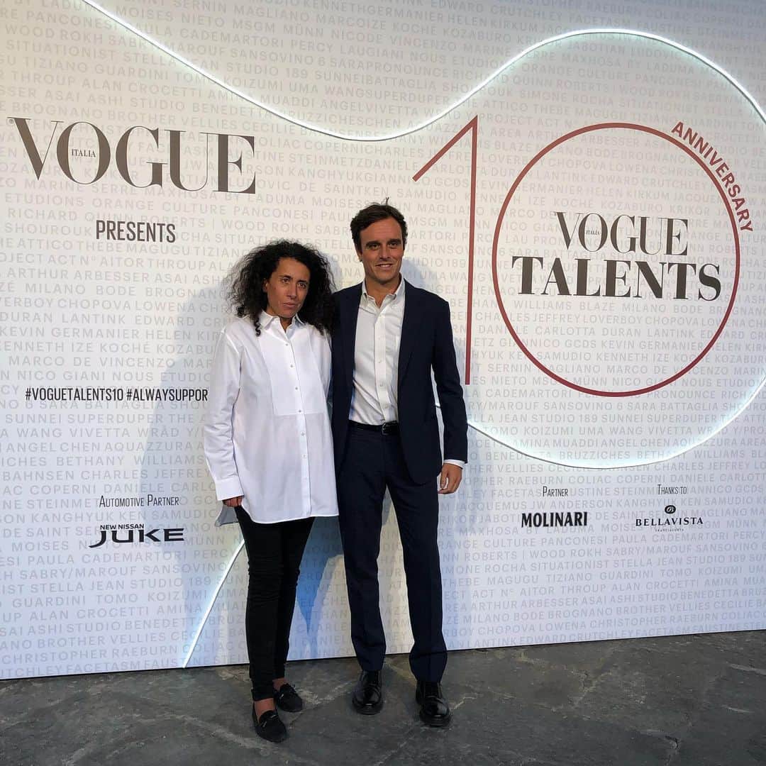 Vogue Italiaさんのインスタグラム写真 - (Vogue ItaliaInstagram)「Vogue Talents celebrates its 10th Anniversary with an exclusive exhibition at Palazzo Cusani here in Milan: more over than 70 designers are on display. Here’s Editor-in-Chief @efarneti and Head of Vogue Talents @saramaino_vt attending the cocktail event. More in Stories. #alwaysupportalent #voguetalents10  Thanks to #Nissan @molinarisambuca @lamartinapolo @fadinternational @istitutomarangoni @bellavistawine @bonaveriitaly」9月20日 1時11分 - vogueitalia