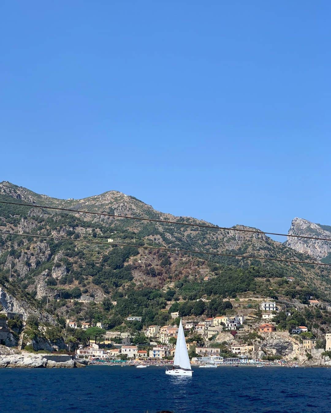 吉村優さんのインスタグラム写真 - (吉村優Instagram)「とりあえず キレイな景色💓 * キラキラの海に真っ青な空〜🐬 見ているだけで癒される🥺😍🥺 * #夏休み #海 #景色 #癒し  #summer #vacation #sea #ocean #view #italia #amalfi #salerno」9月20日 1時48分 - yuyoshimura87