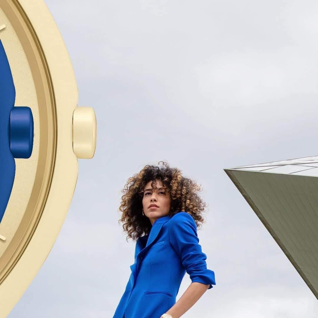 のインスタグラム：「Vibrant new colours in high-tech ceramic let you be you. Exclusively at Rado. Review the collection at the link in the bio. #MasterOfMaterials #TrueThinline #MasterOfMaterials」