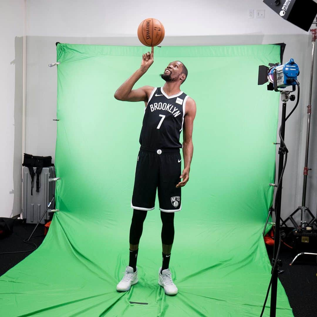 Brooklyn Netsさんのインスタグラム写真 - (Brooklyn NetsInstagram)「7️⃣ is in the building.」9月20日 3時47分 - brooklynnets