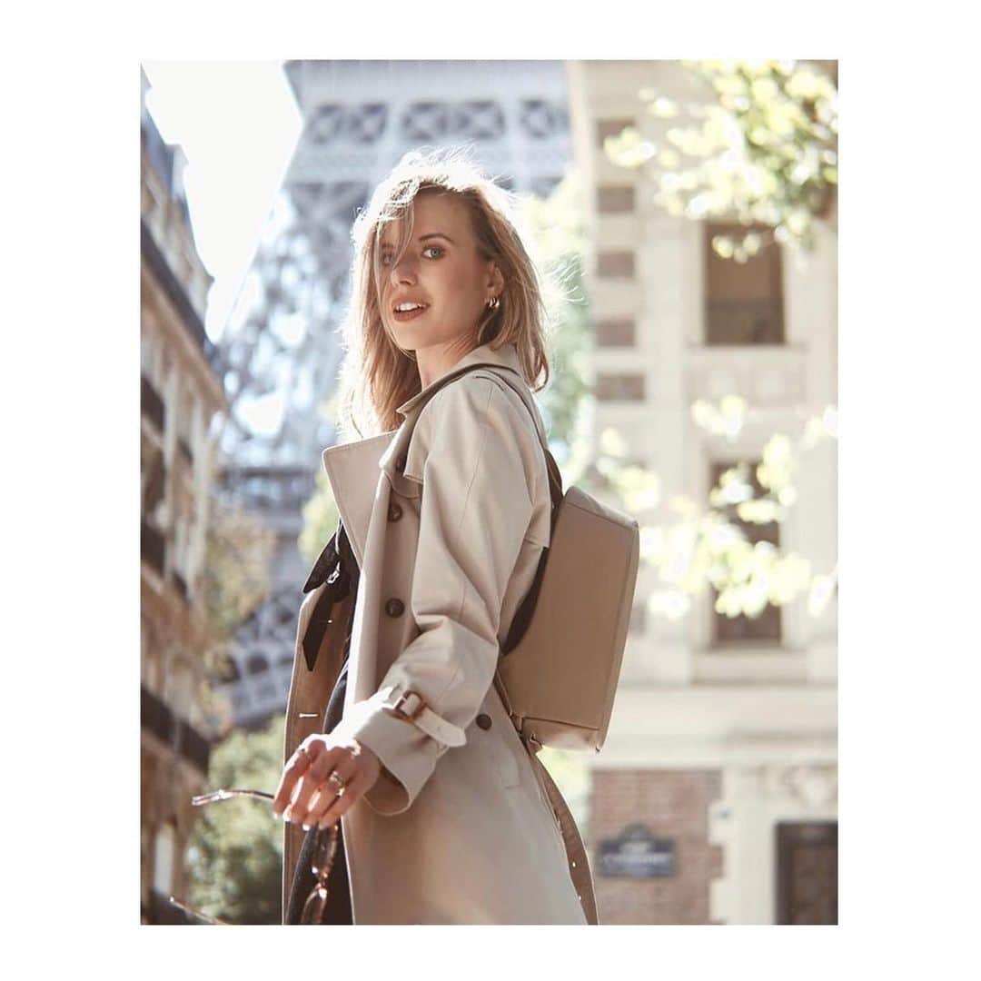 XD Designさんのインスタグラム写真 - (XD DesignInstagram)「Rowan aka @redreidinghood took her Elle Fashion backpack to #paris 😍 — “Fortunately this backpack allowed me to walk around Paris worry-free” 💕 ⠀⠀⠀⠀⠀⠀⠀⠀⠀ ⠀⠀⠀⠀⠀⠀⠀⠀⠀ ⠀⠀⠀⠀⠀⠀⠀⠀⠀ • • #xddesign #madeformodernnomads #ellefashion #xddesignbobby #antitheftbag #travelers #packandgo #travellifestyle #photooftheday #journey #globetrotter #keepexploring #modernnomad #gotyourback #travelmore #ootd #doyoutravel #thetraveltag #travelfun #globelletravels #femmetravel #adventureseekers #adventuretraveler #passportlife #wanderlust #paristravel #eiffeltower #parismood #alafrancaise」9月20日 4時15分 - xddesign