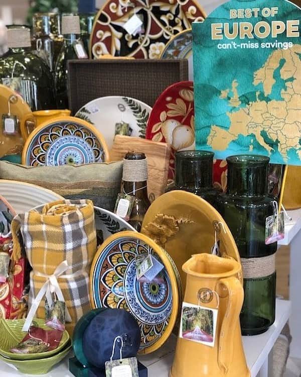 のインスタグラム：「Find something incredible from somewhere amazing. #GoFinding today and discover quality pieces from across Europe 🇪🇺」