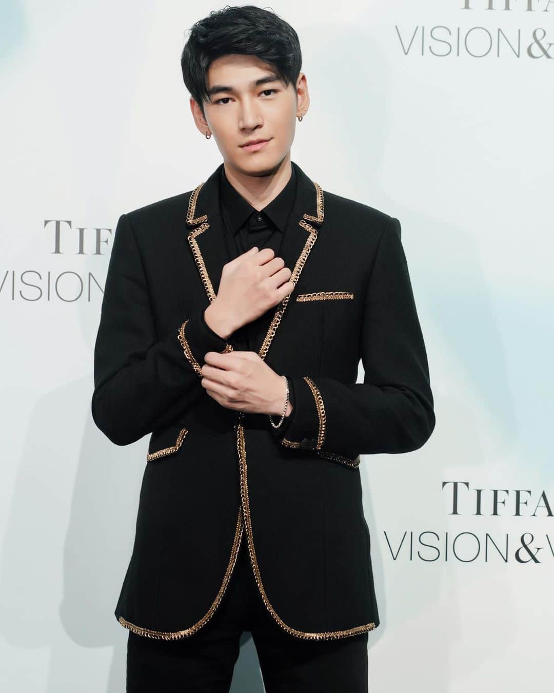 樋口葉生のインスタグラム：「@tiffanyandco」