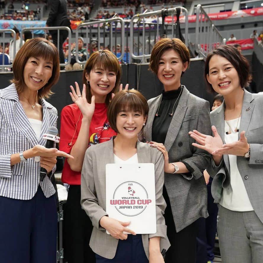 のインスタグラム：「. . 良い写真💓 . . 本日24:10〜 Live news αにて ワールドカップバレー2019 ここまでの日本の戦い、 また札幌ラウンドに向けて お話させていただきます‼︎ . . 遅い時間になりますが ぜひご覧くださいね‼︎ . . #Livenewsα  #ワールドカップバレー2019 #ワールドカップバレー #ワールドカップ #フジテレビ #バレーボール #バレー #バボちゃん #世界一決定戦 #オリンピックの前哨戦 #tokyo2020  #大林素子 さん #栗原恵 #木村沙織 #宮司愛海 #大山加奈」