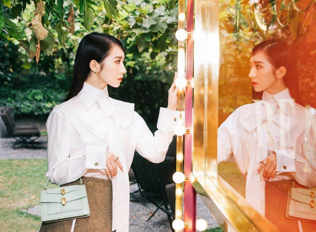 美岐のインスタグラム：「- BVLGARI -」