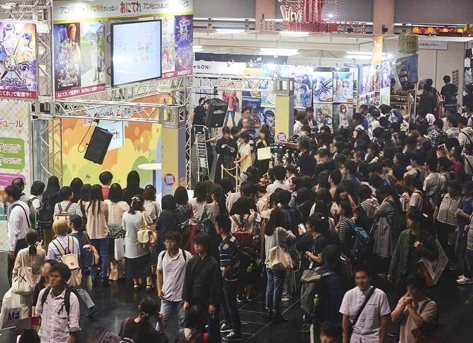 City of Kyoto Official Accountのインスタグラム：「. . ●京都国際マンガ・アニメフェア2019●  西日本最大級のマンガ・アニメイベントを京都で開催。 サブカルチャーファンが集まる大イベントへ足を運ぼう！ あなた好みの作品が見つかるかも？ 詳細はこちら→http://kyomaf.kyoto/  The biggest animation festival in Western Japan will be held at the Miyako Messe and Kyoto International Manga Museum from Saturday, September 21 to Sunday, September 22. It have many enjoyable events such as Cosplay Show, Traditional Arts Workshops and Anisong Concert. You can find your favorite works! Come and join us!! . ●MAIN VENUES :Miyako Messe (9:00a.m-5:00p.m)＊Sep 22 until 4:00p.m ●“2ND VENUES :Kyoto International Manga Museum(9:00a.m-8:00p.m)  #京都 #京都ジェニック #そうだ京都行こう #マンガ #アニメ #オタク #サブカルチャーファン  #kyoto #japan #japanese #kyotogram #manga #comic #anime #subculturefan #popculture #illustration #cosplay #festival #music」