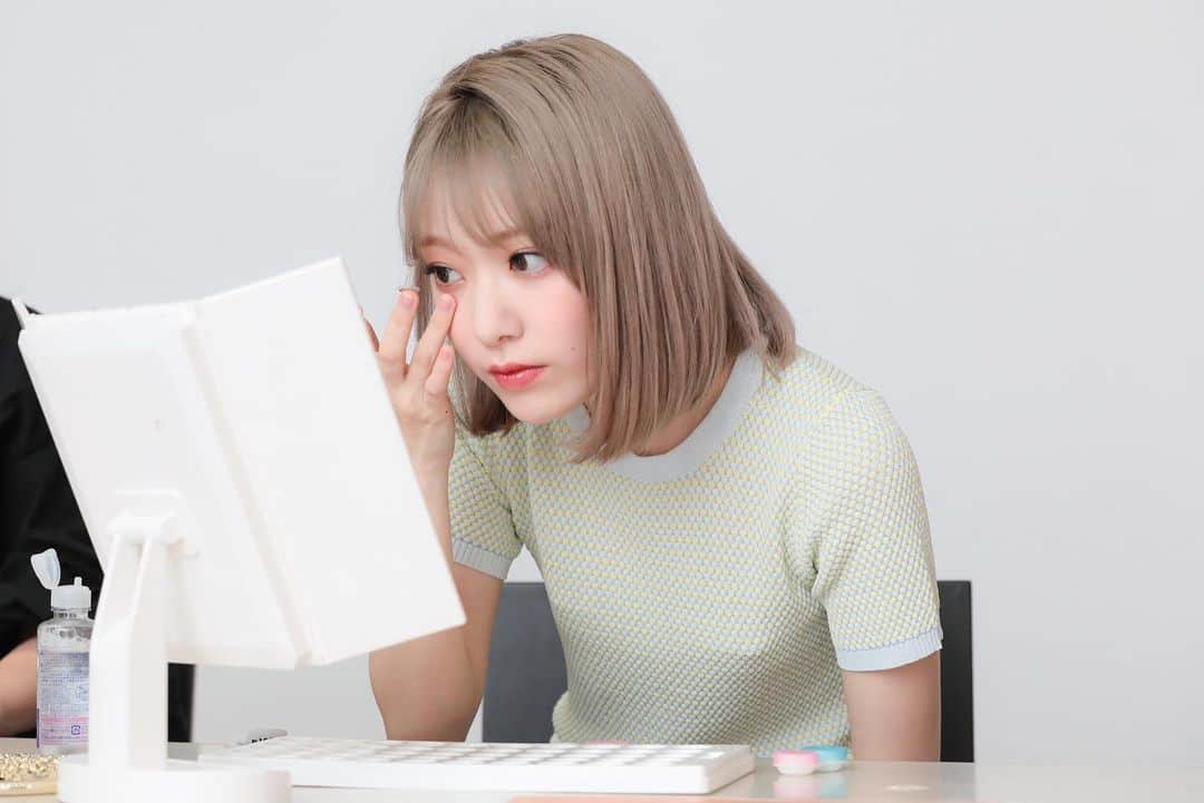 のインスタグラム：「… #hkt48 #IZONE #아이즈원 #アイズワン  #sakura #宮脇咲良 #미야와키사쿠라 #さくら #MOLAK」