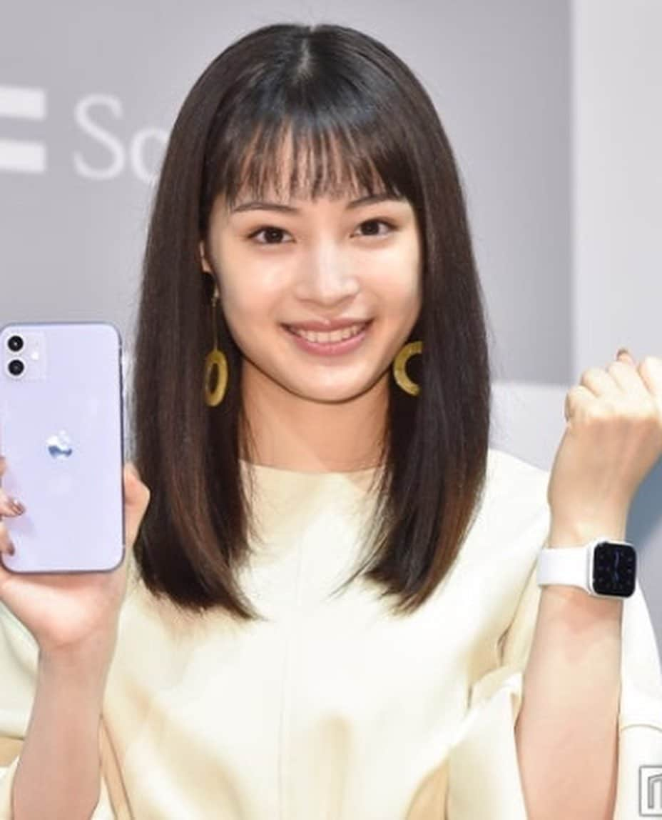 広瀬すずさんのインスタグラム写真 - (広瀬すずInstagram)「女優の広瀬すずが20日、都内で行われた「iPhone 11 Pro」「iPhone 11」発売セレモニーに出席した。  #動画 #movie  #広瀬すず @suzu.hirose.official  #HIROSESUZU #ヒロセスズ #吉沢亮  #モデル#model  #女優#俳優 #actress#actor  #可愛い#かっこいい #CUTE#COOL  #SoftBank#CM」9月20日 11時58分 - hirosefan