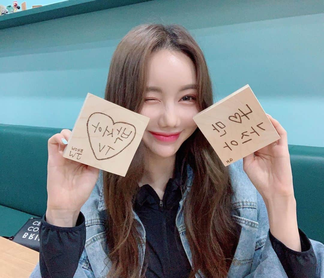 ソアさんのインスタグラム写真 - (ソアInstagram)「선물 고마워요 😍❤️ 40만 가즈아!!!!!!!!!! #박서아tv #천안진로직업체험페스티벌」9月20日 12時52分 - seoa_p