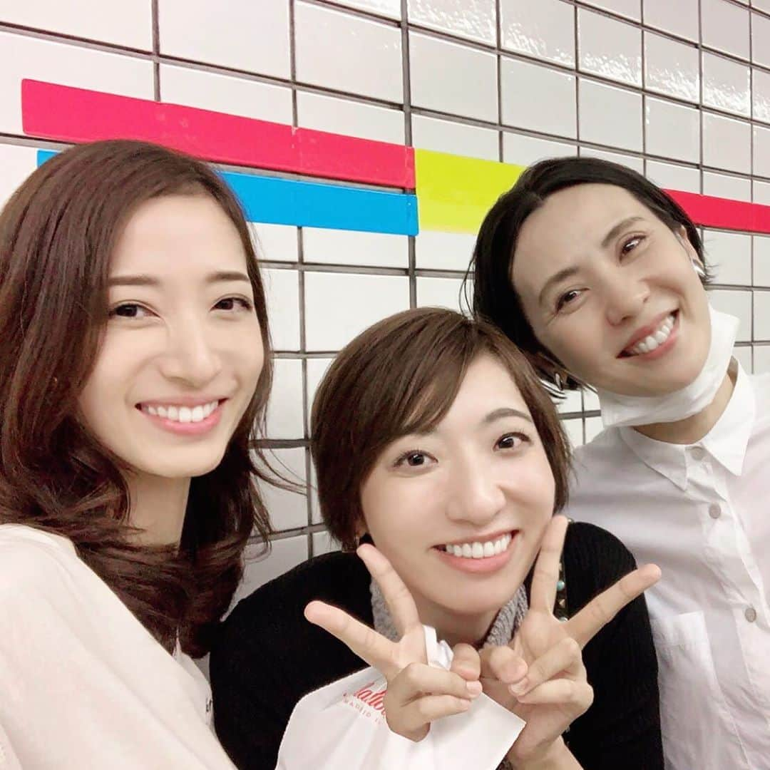 蒼羽りくさんのインスタグラム写真 - (蒼羽りくInstagram)「. . . きたさん(#緒月遠麻 さん)と ゆーり(#伶美うらら ちゃん)と 楽しいランチをしました🍽 はい。 楽しすぎて…おしゃべりが止まりません😆 お2人とも 私からみたら スーパーマン✨ 格好良く、美しい…強い スーパーマン✨ . . . #大好き な #頼れる #上級生 の方です #可愛くて #素敵な #下級生 なのです #最高の時間 #食べたもの は全て #美味しかった ですが #写真は撮ってません🤭」9月20日 13時26分 - riku_sorahane