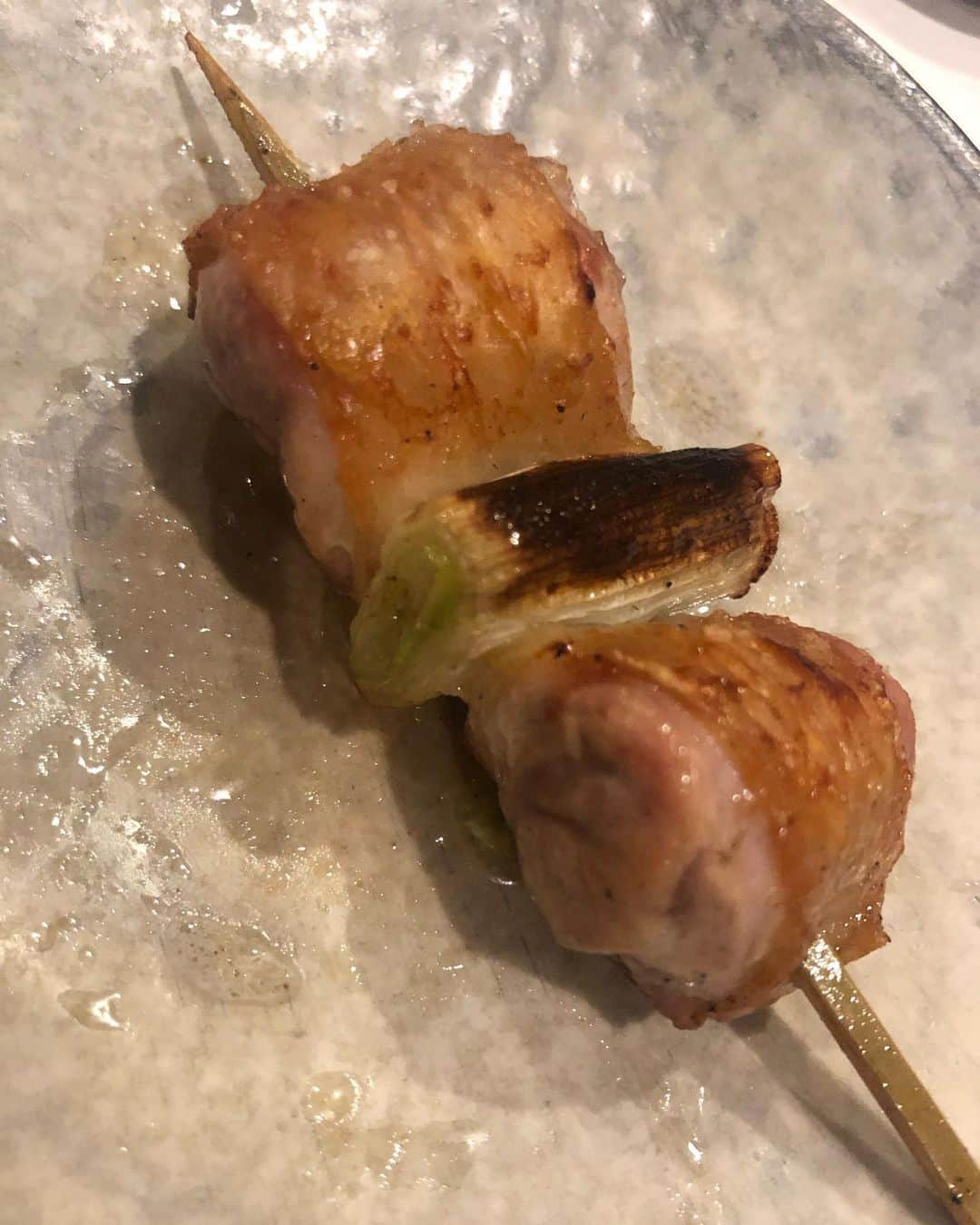 越野矢素子さんのインスタグラム写真 - (越野矢素子Instagram)「ミシュランの焼き鳥なんて初めて頂きました✨  ワインと焼き鳥🍷最高でした #ミシュラン #焼き鳥」9月20日 13時52分 - loversyaso