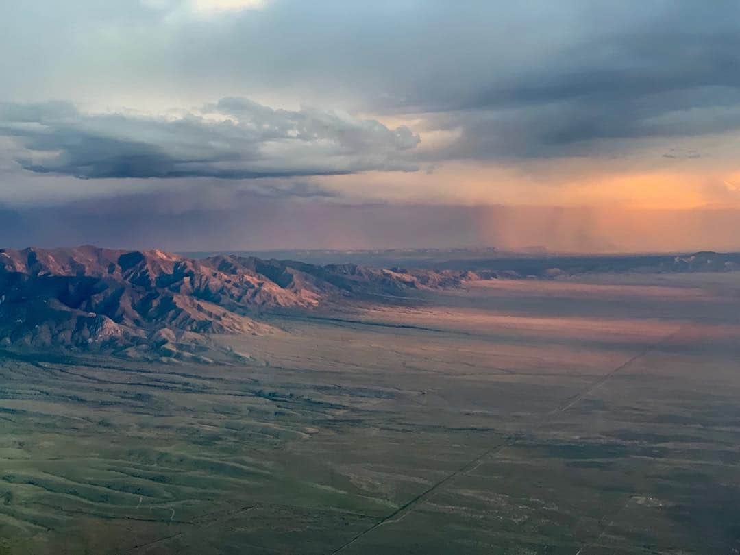 エイドリアン・スミスさんのインスタグラム写真 - (エイドリアン・スミスInstagram)「Hello Albuquerque!! @ironmaiden @legacyofthebeast #isletaampitheatre」9月20日 14時26分 - misteradriansmith