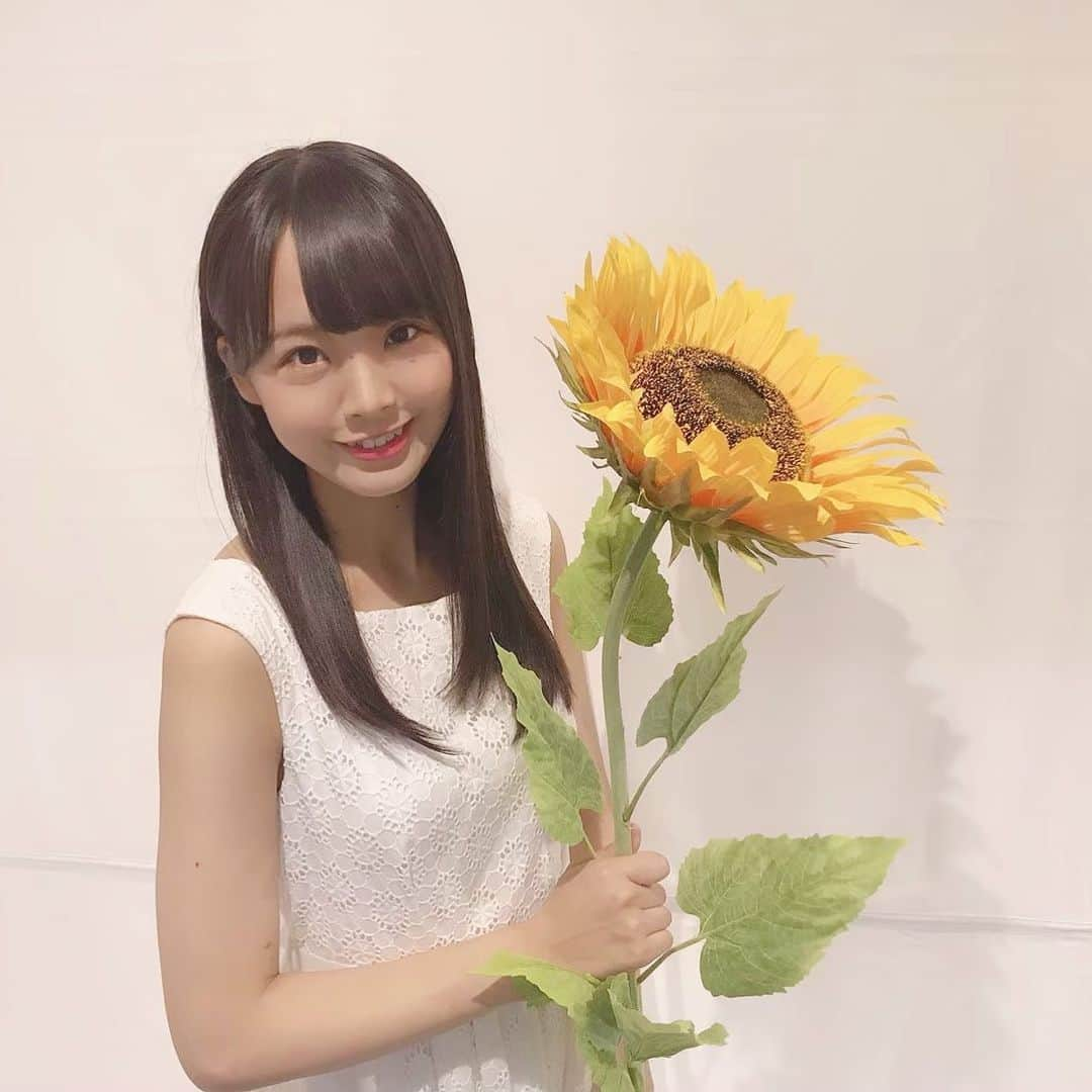 STU48さんのインスタグラム写真 - (STU48Instagram)「* ふくちゃん🌻 * #STU48 #福田朱里 #FukudaAkari #ふくちゃん #勝手に四国観光大使 #リーダー #三度の飯はうどんで決まり  #香川県出身 #STU48の7ならべ #撮影オフショット」9月21日 0時32分 - stu48.official